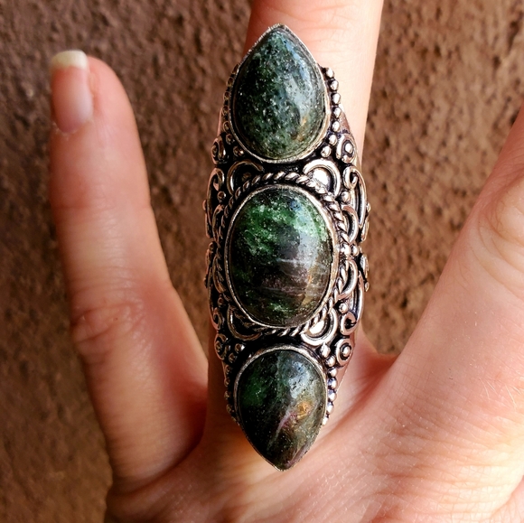 New Ruby in Zoisite 925 Silver Statement Ring. - Picture 12 of 15